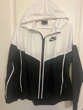 Nike Women's Black and White Hooded Utility Jacket